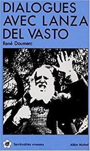 Couverture Dialogues avec Lanza Del Vasto