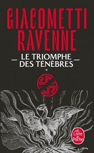 Couverture Le triomphe des ténèbres