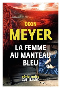 Couverture La femme au manteau bleu