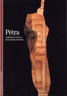 Couverture Pétra - La cité des caravanes